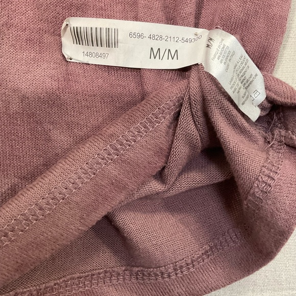 AEROPOSTALE Women’s sweater; medium , hooded, Rose colour.EXCELLENT CONDITION - Picture 4 of 11